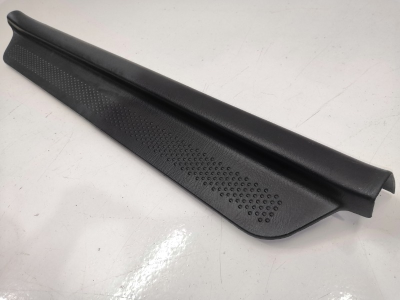 Накладка порога, 1000 рублей, Красноярск