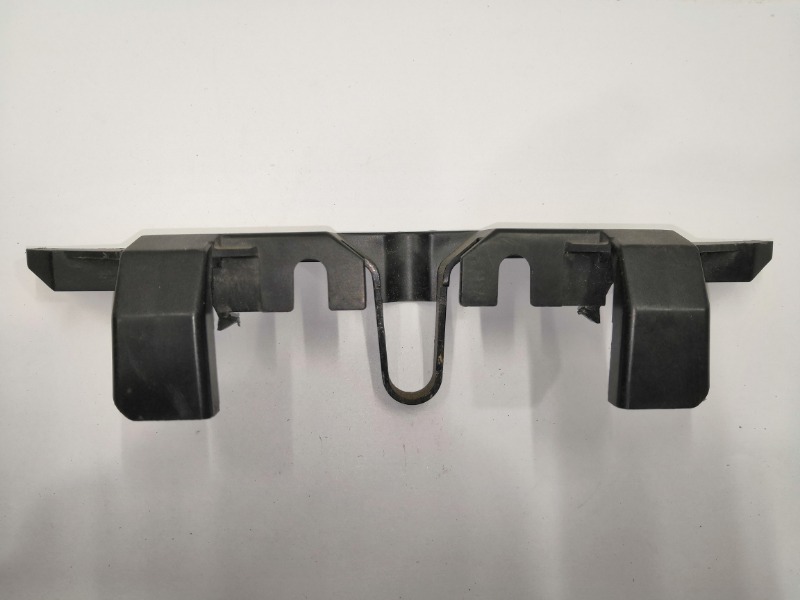 Накладка замка капота, 1100 рублей, Красноярск