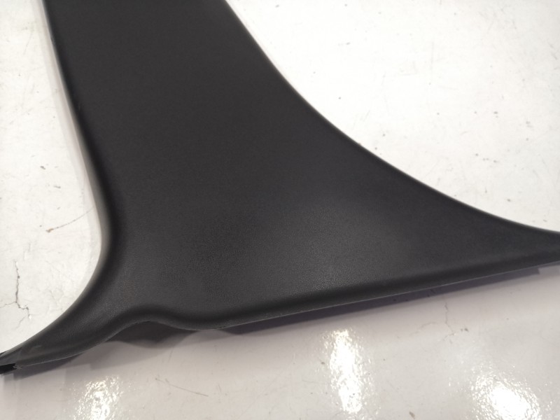 Накладка центральной стойки, 1000 рублей, Красноярск