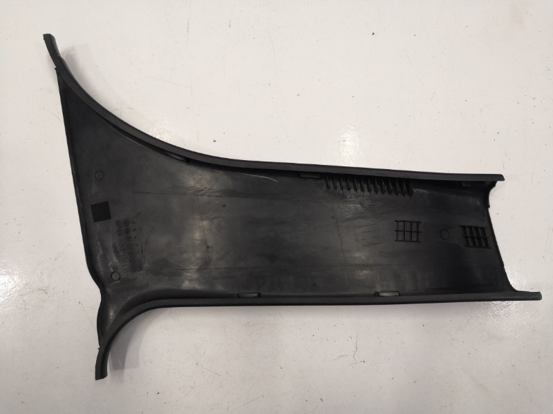 Накладка центральной стойки, 1000 рублей, Красноярск