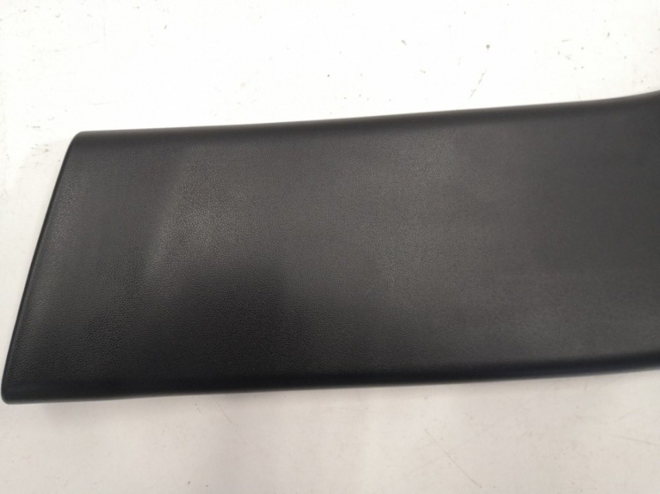 Накладка центральной стойки, 1000 рублей, Красноярск