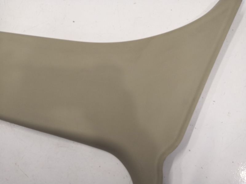 Накладка центральной стойки, 1000 рублей, Красноярск