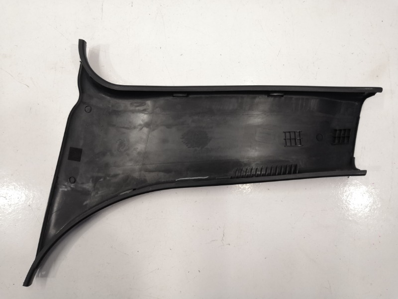 Накладка центральной стойки, 1000 рублей, Красноярск