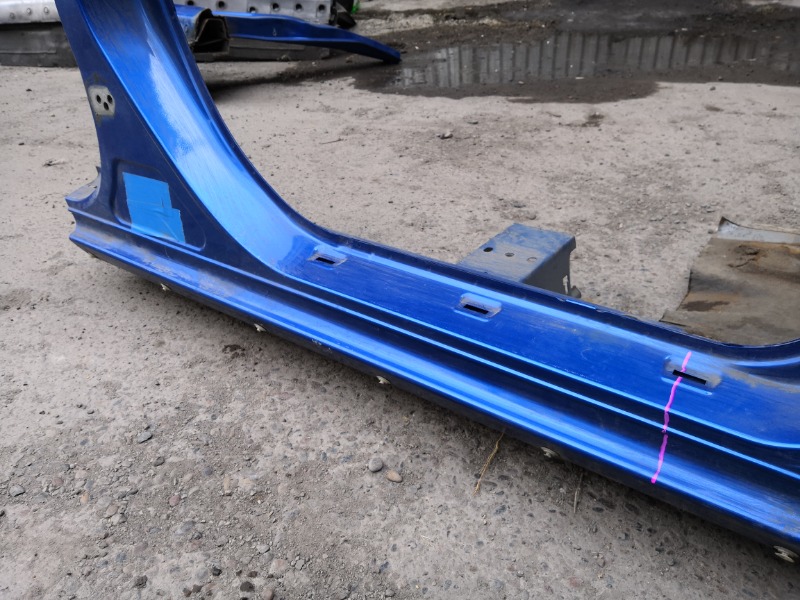 Центральная стойка кузова, 4900 рублей, Красноярск