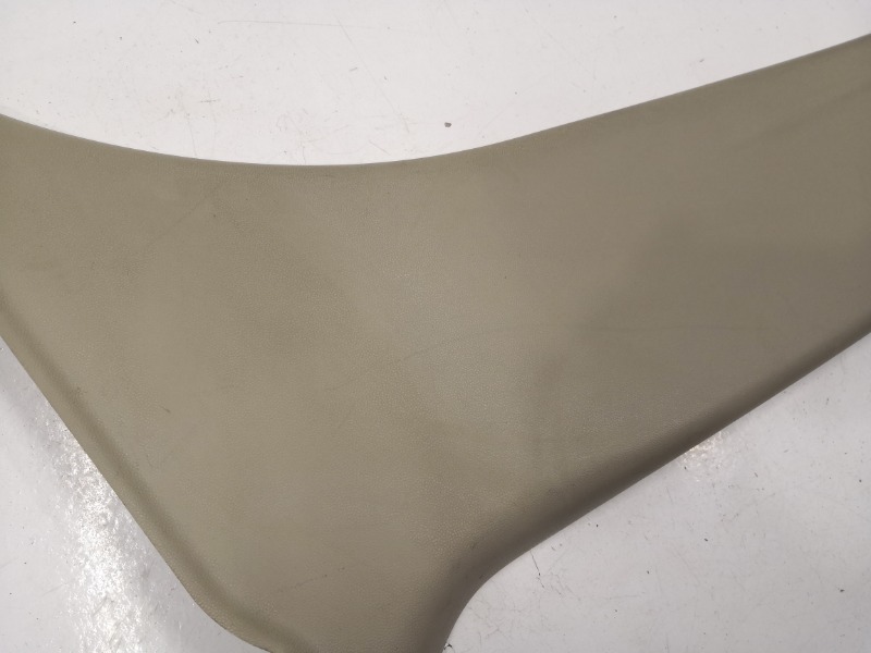 Накладка центральной стойки, 1000 рублей, Красноярск