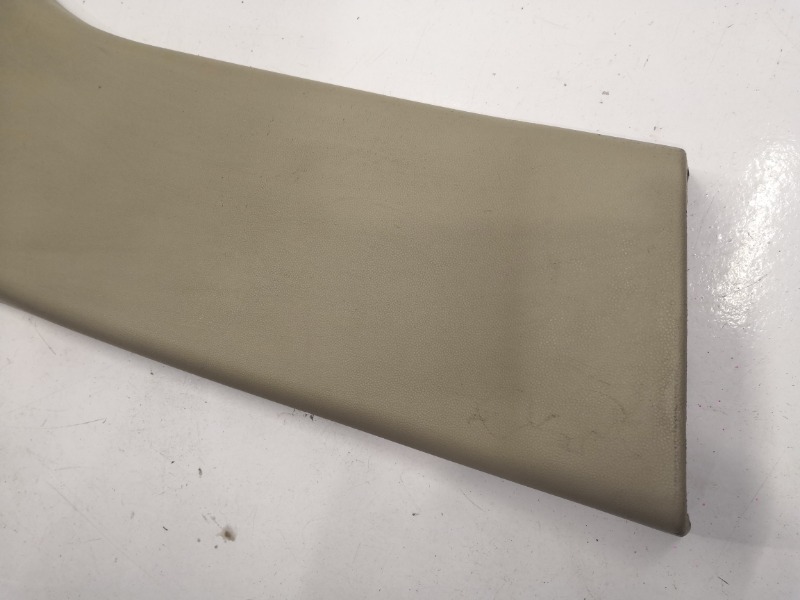 Накладка центральной стойки, 1000 рублей, Красноярск