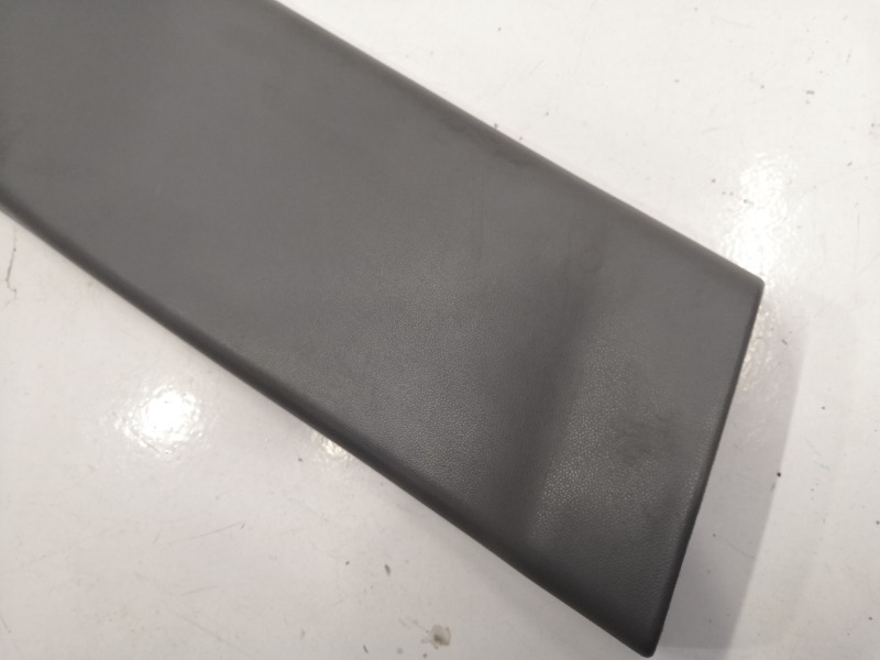 Накладка центральной стойки, 1000 рублей, Красноярск