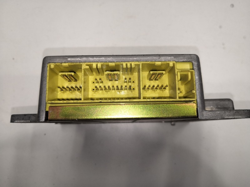 Блок управления подушками безопасности, 2000 рублей, Красноярск