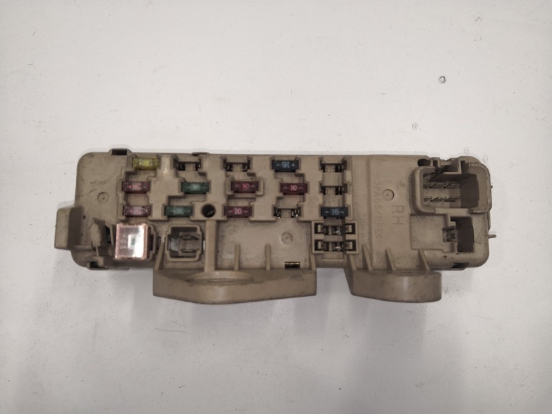 Блок предохранителей салонный, 1200 рублей, Красноярск