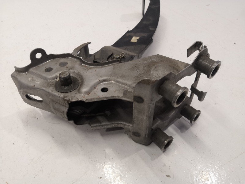 Педаль тормоза, 1200 рублей, Красноярск