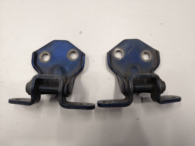 Петли двери, 1200 рублей, Красноярск