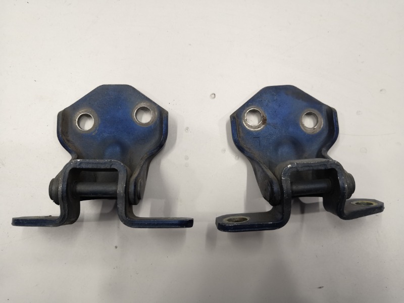 Петли двери, 1200 рублей, Красноярск