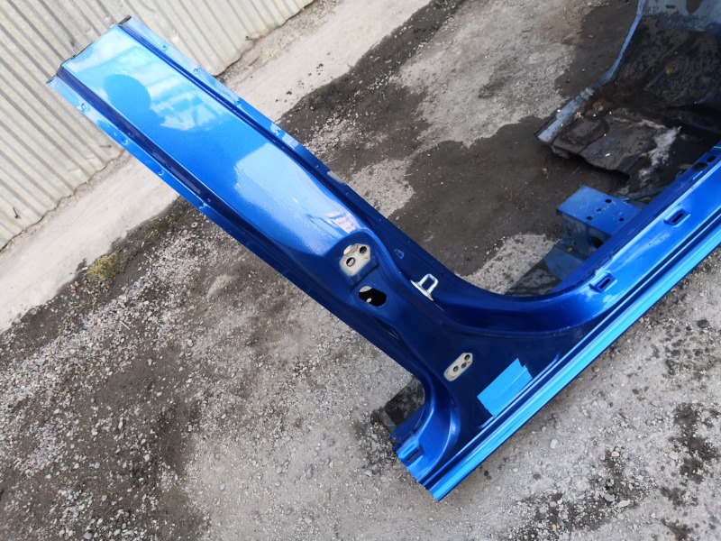 Центральная стойка кузова, 4900 рублей, Красноярск