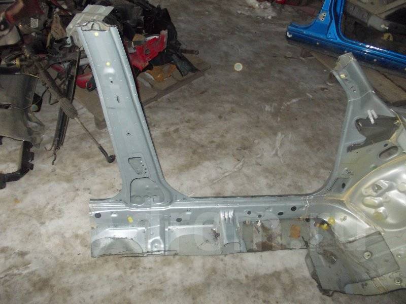 Центральная стойка кузова, 4800 рублей, Красноярск