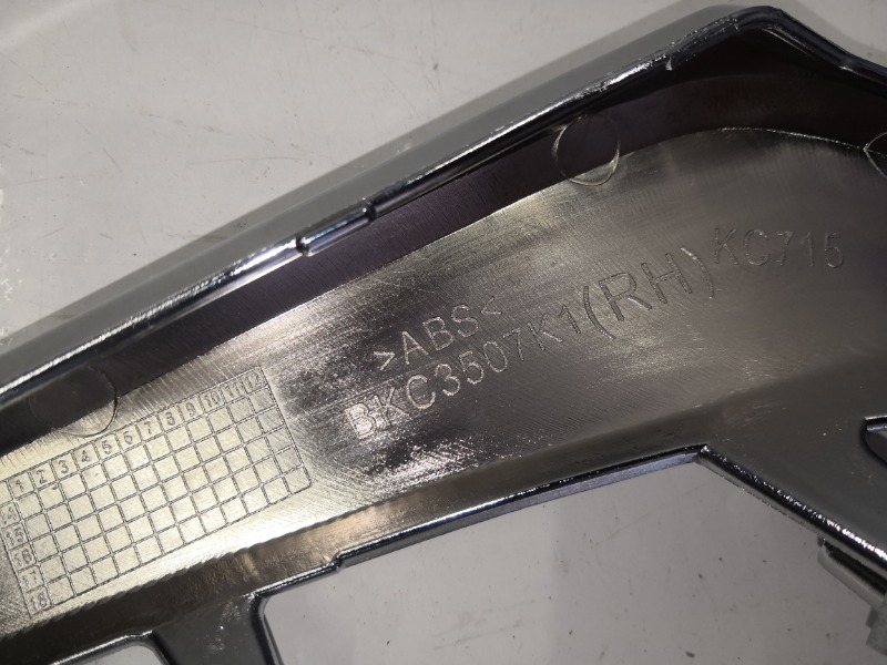 Молдинг решетки радиатора, 2500 рублей, Красноярск