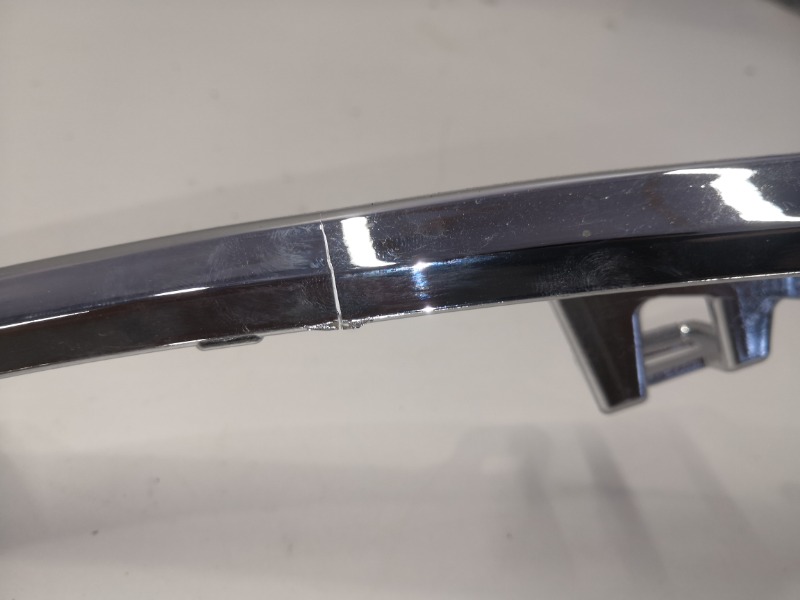 Молдинг решетки радиатора, 1300 рублей, Красноярск