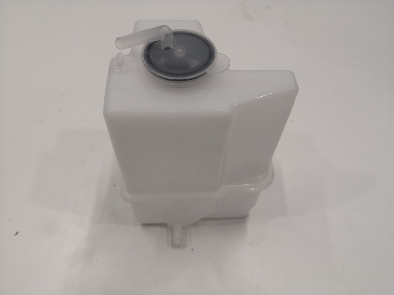 Расширительный бачок, 1800 рублей, Красноярск