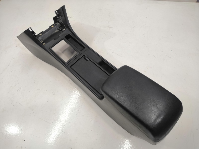 Центральная консоль с подлокотником, 3000 рублей, Красноярск