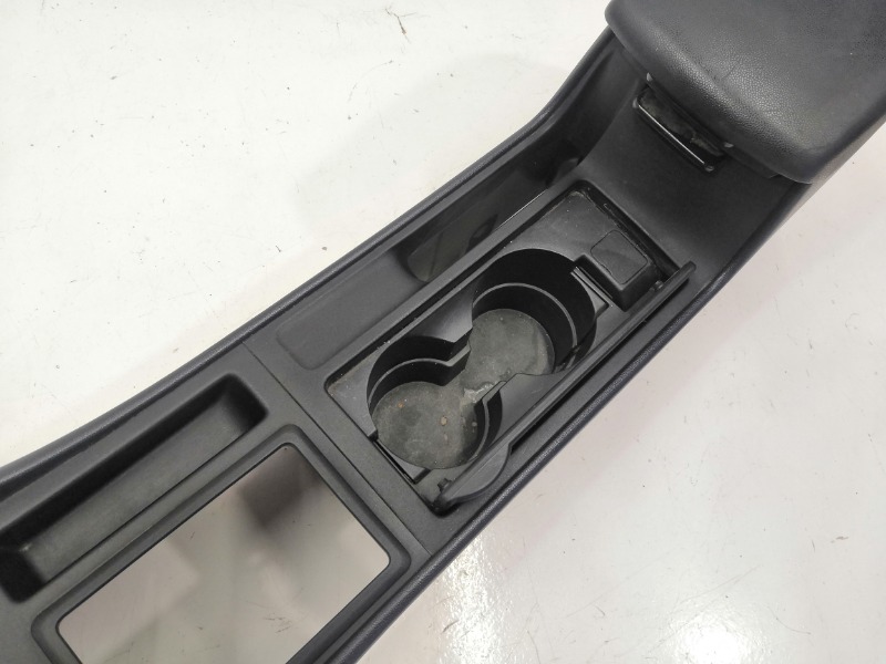 Центральная консоль с подлокотником, 3000 рублей, Красноярск