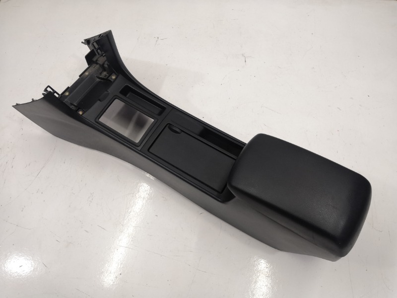 Центральная консоль с подлокотником, 3400 рублей, Красноярск