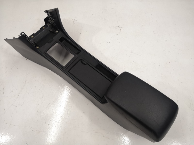 Центральная консоль с подлокотником, 3400 рублей, Красноярск