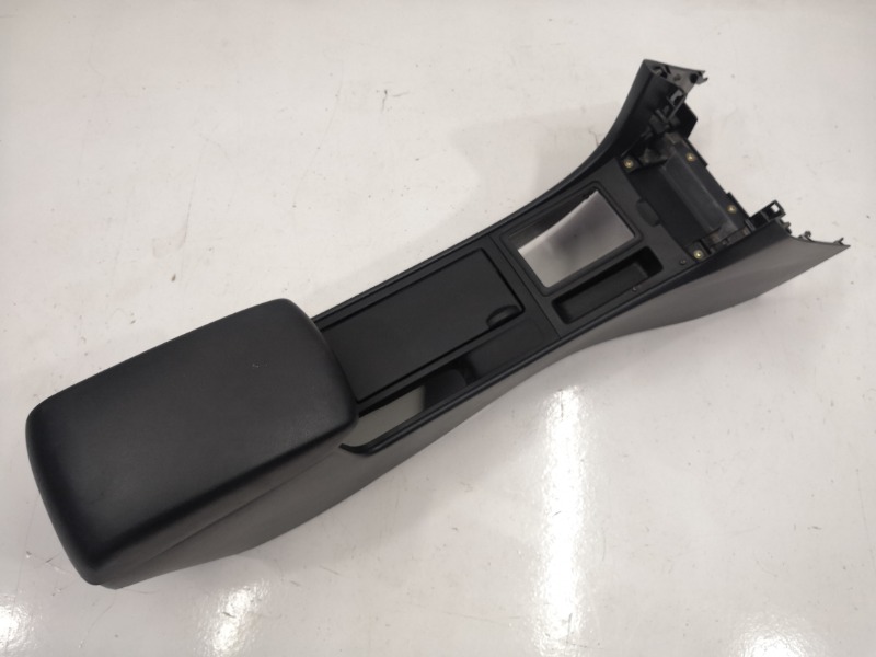 Центральная консоль с подлокотником, 3400 рублей, Красноярск