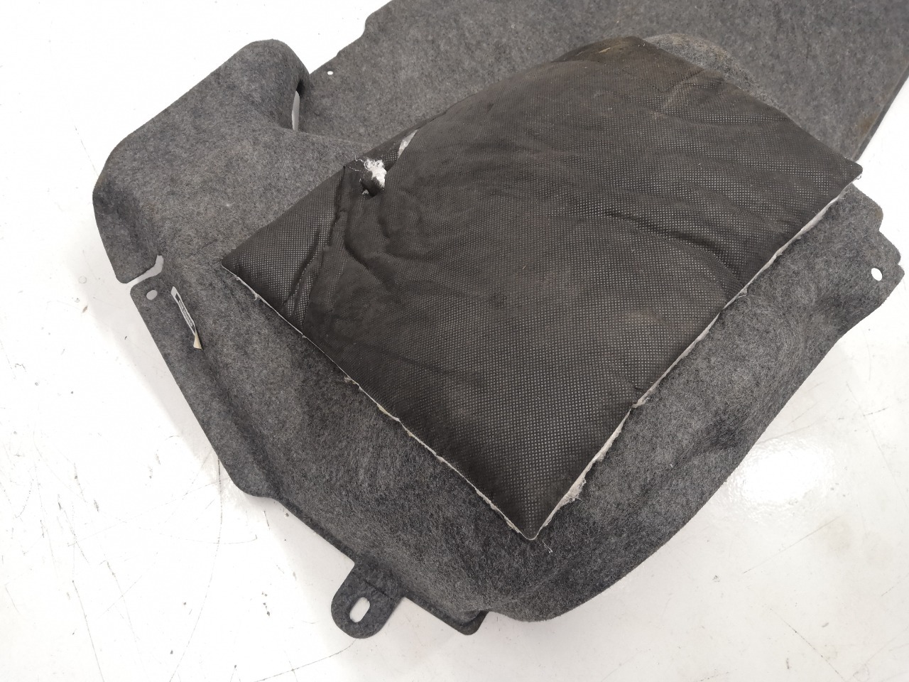 Обшивка багажника, 2200 рублей, Красноярск