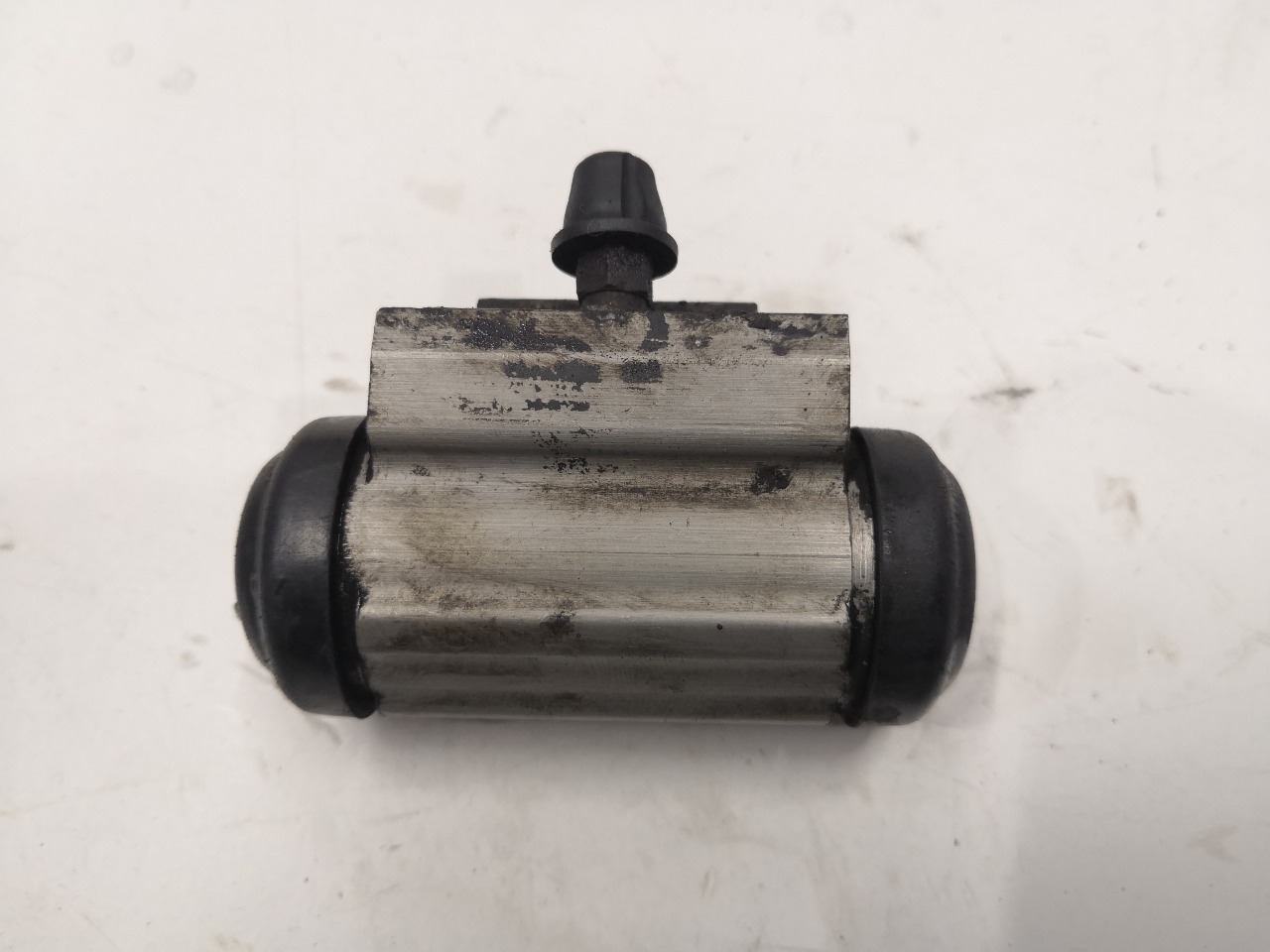 Рабочий тормозной цилиндр, 1800 рублей, Красноярск