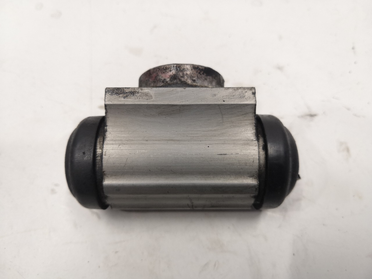 Рабочий тормозной цилиндр, 1800 рублей, Красноярск