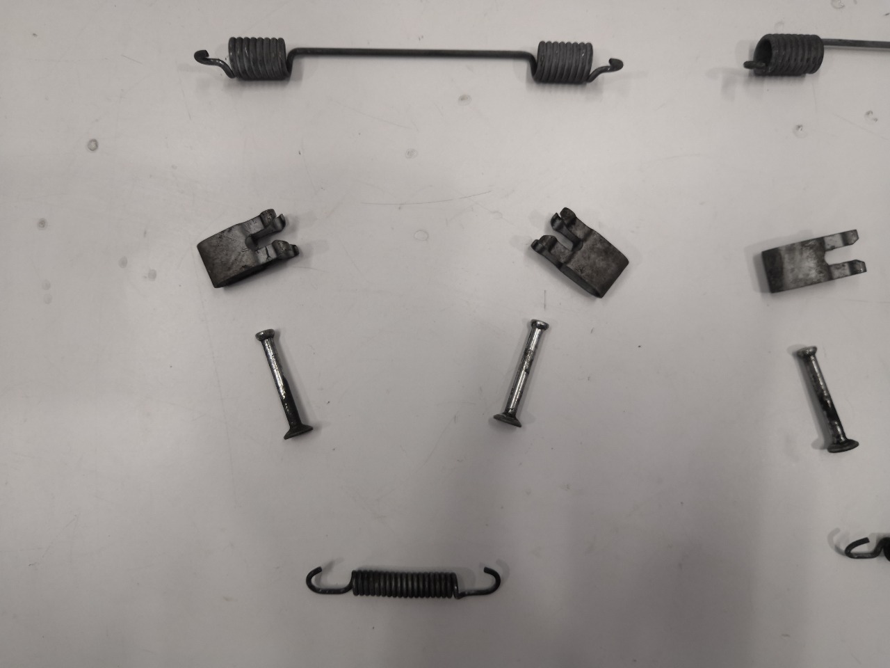 Монтажный комплект колодок, 1600 рублей, Красноярск