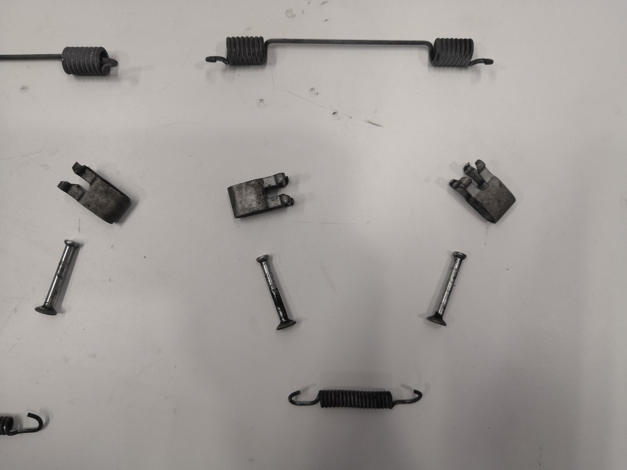 Монтажный комплект колодок, 1600 рублей, Красноярск