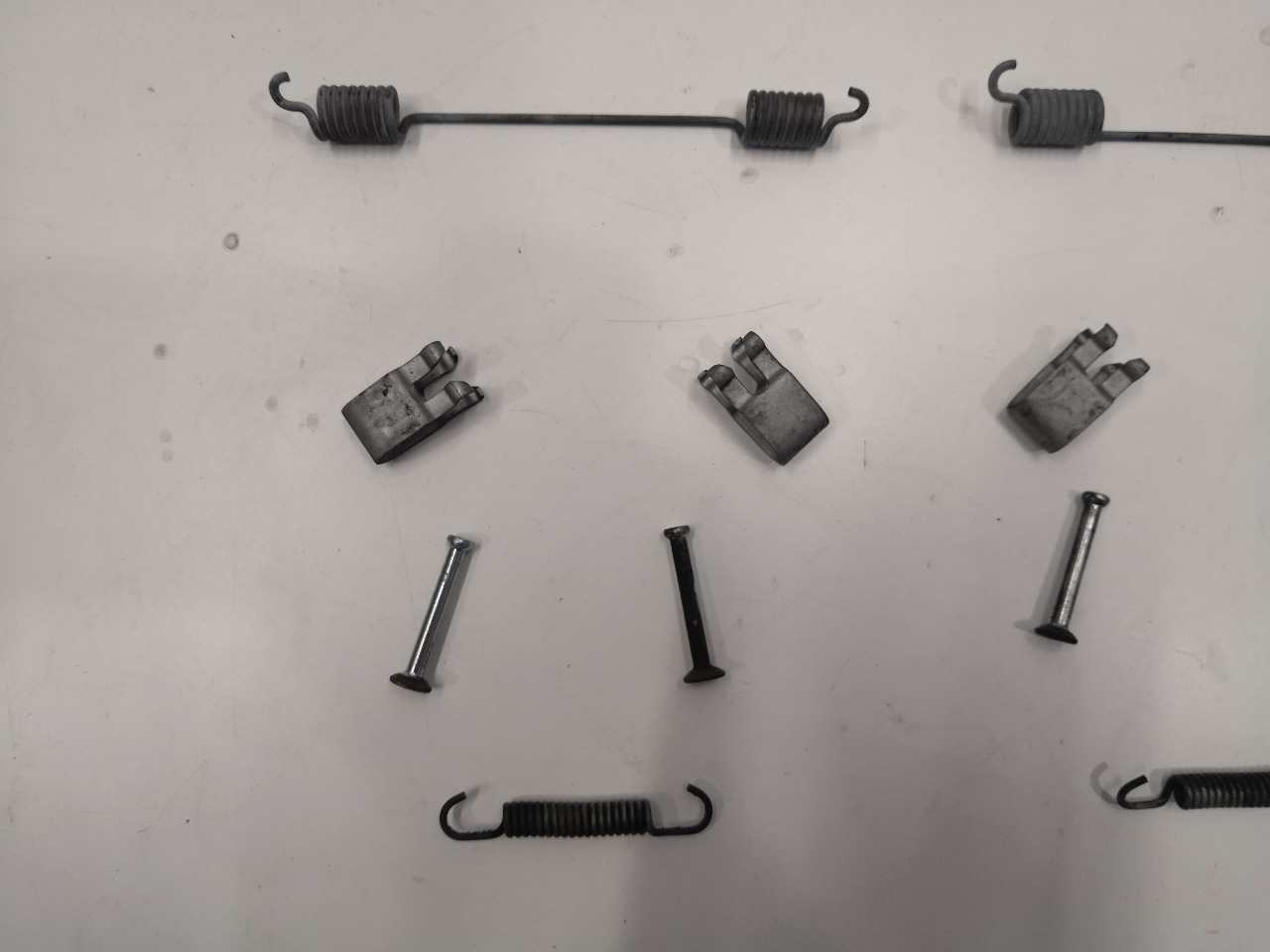 Монтажный комплект колодок, 1600 рублей, Красноярск