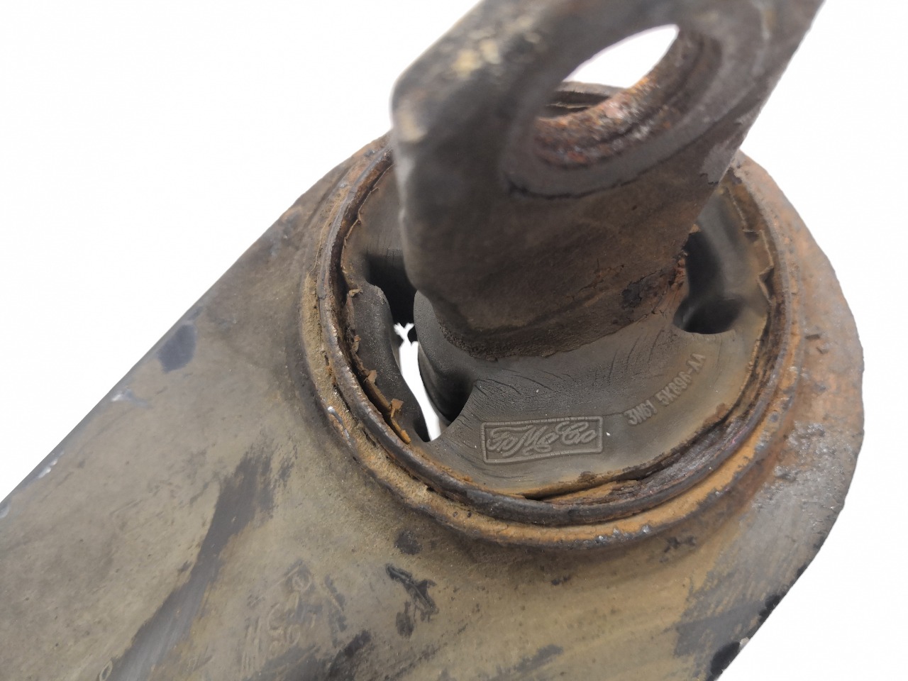 Рычаг продольный, 1000 рублей, Красноярск