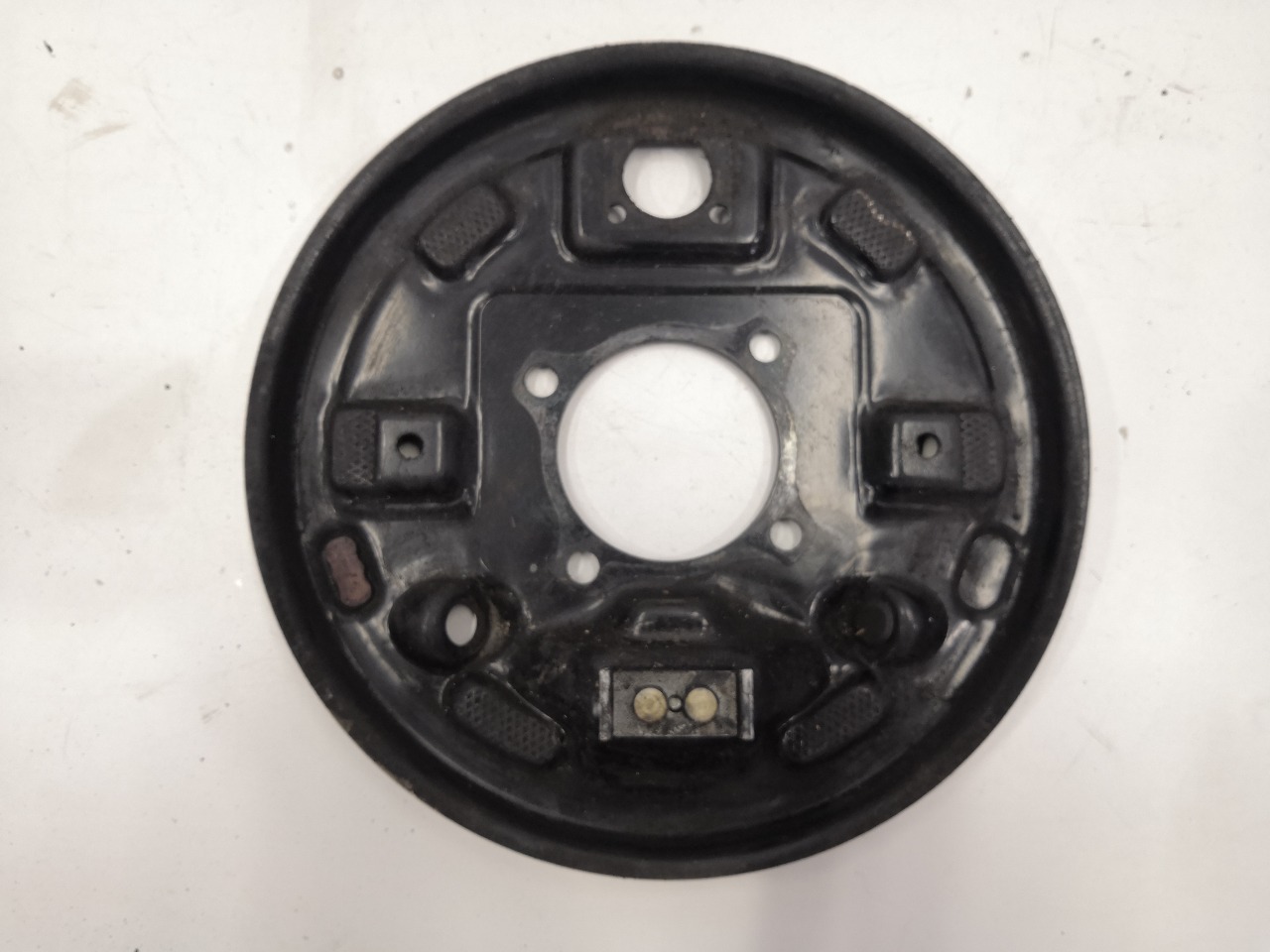 Задняя тормозная пластина, 600 рублей, Красноярск