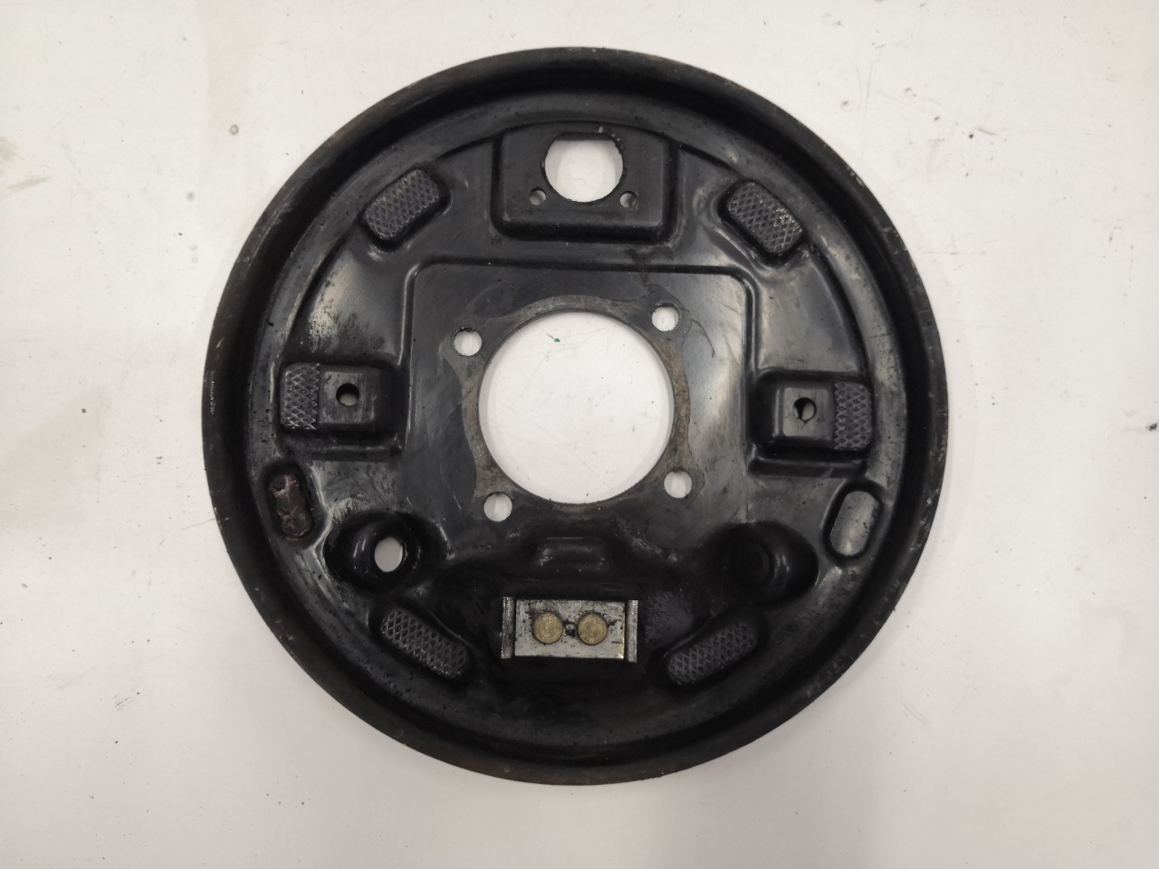 Задняя тормозная пластина, 600 рублей, Красноярск