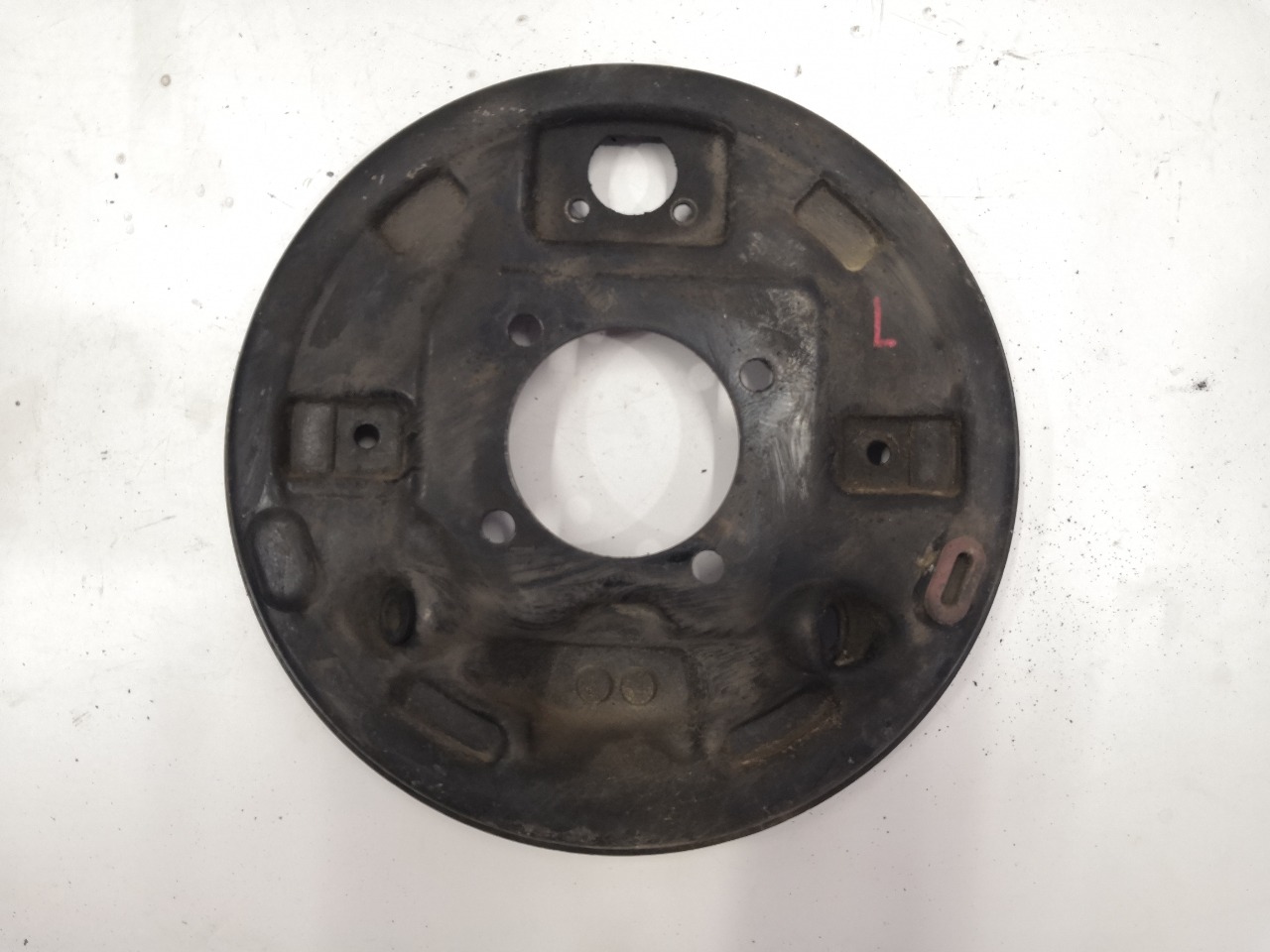 Задняя тормозная пластина, 600 рублей, Красноярск