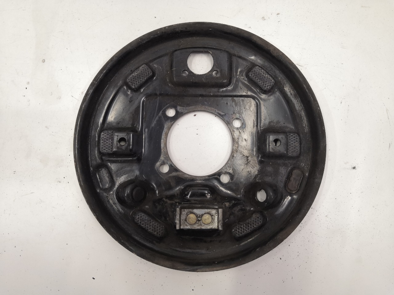 Задняя тормозная пластина, 600 рублей, Красноярск