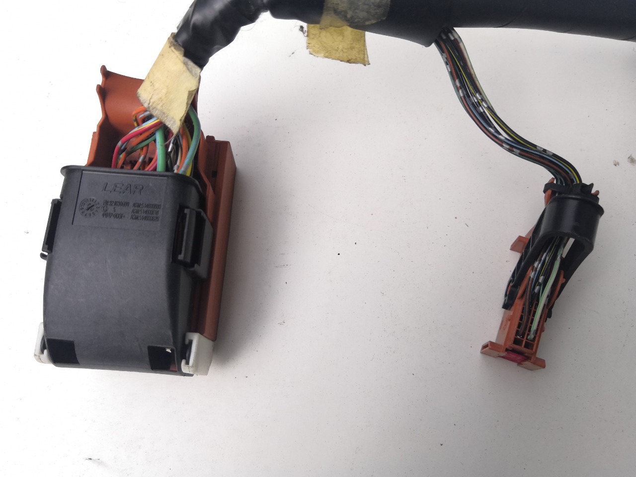 Разъем салонного блока предохранителя, 1000 рублей, Красноярск