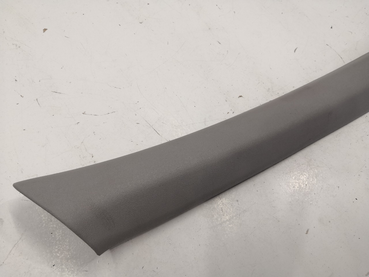 Накладка передней стойки, 1000 рублей, Красноярск