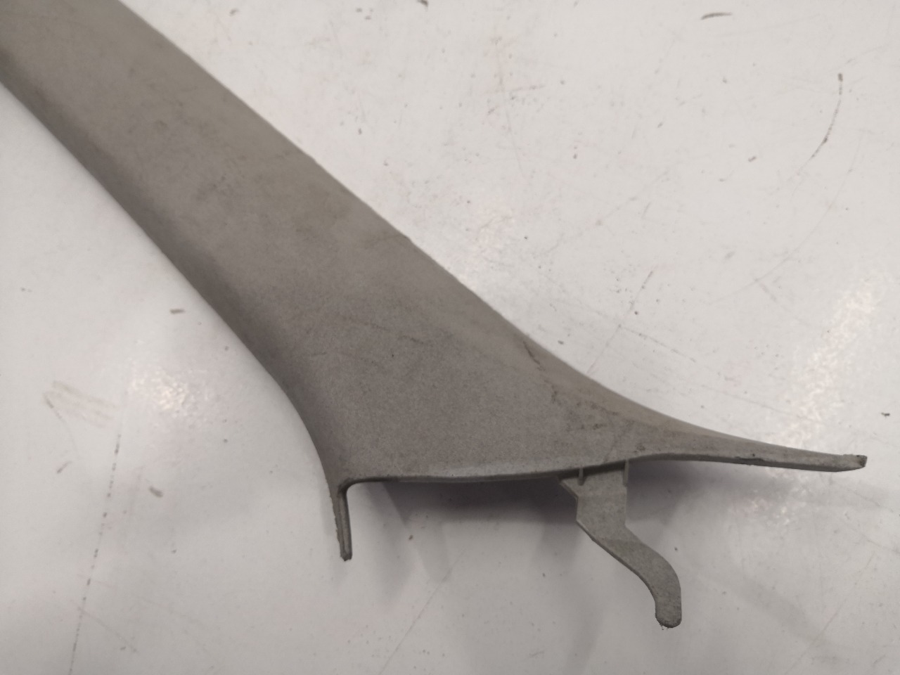 Накладка передней стойки, 1000 рублей, Красноярск