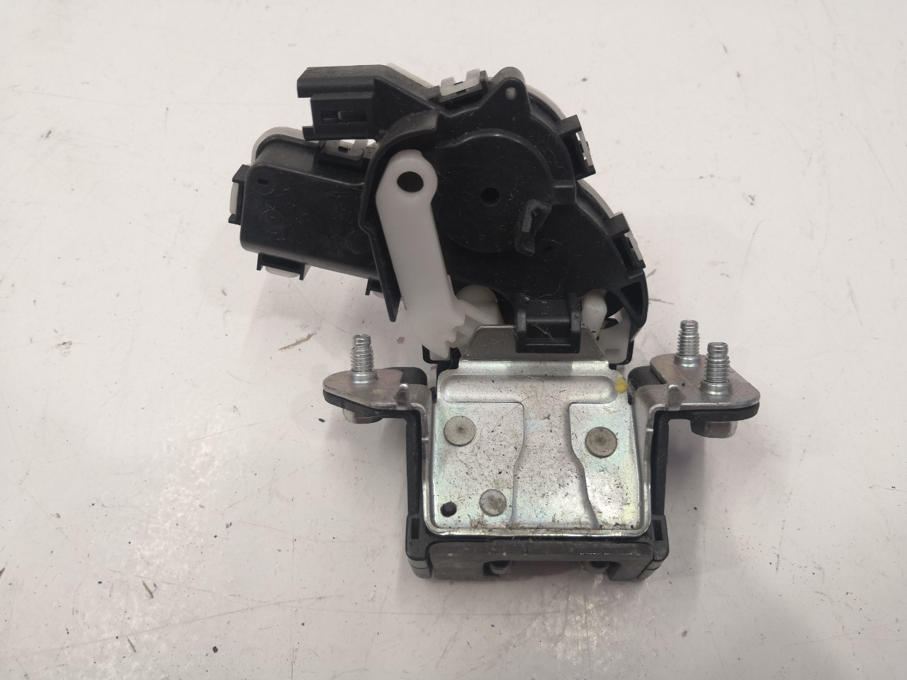 Замок двери багажника, 2500 рублей, Красноярск