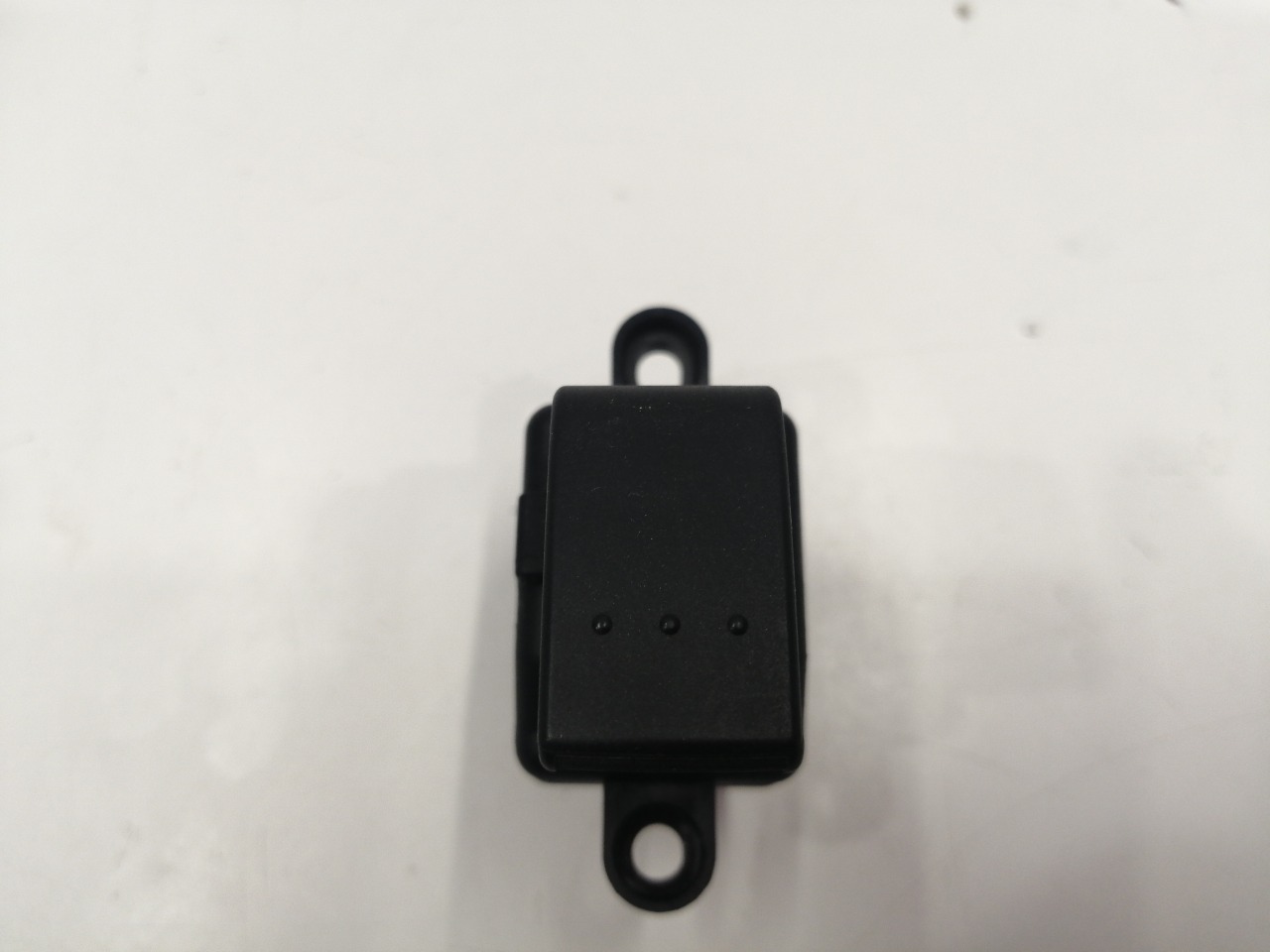 Кнопка стеклоподъемника, 500 рублей, Красноярск