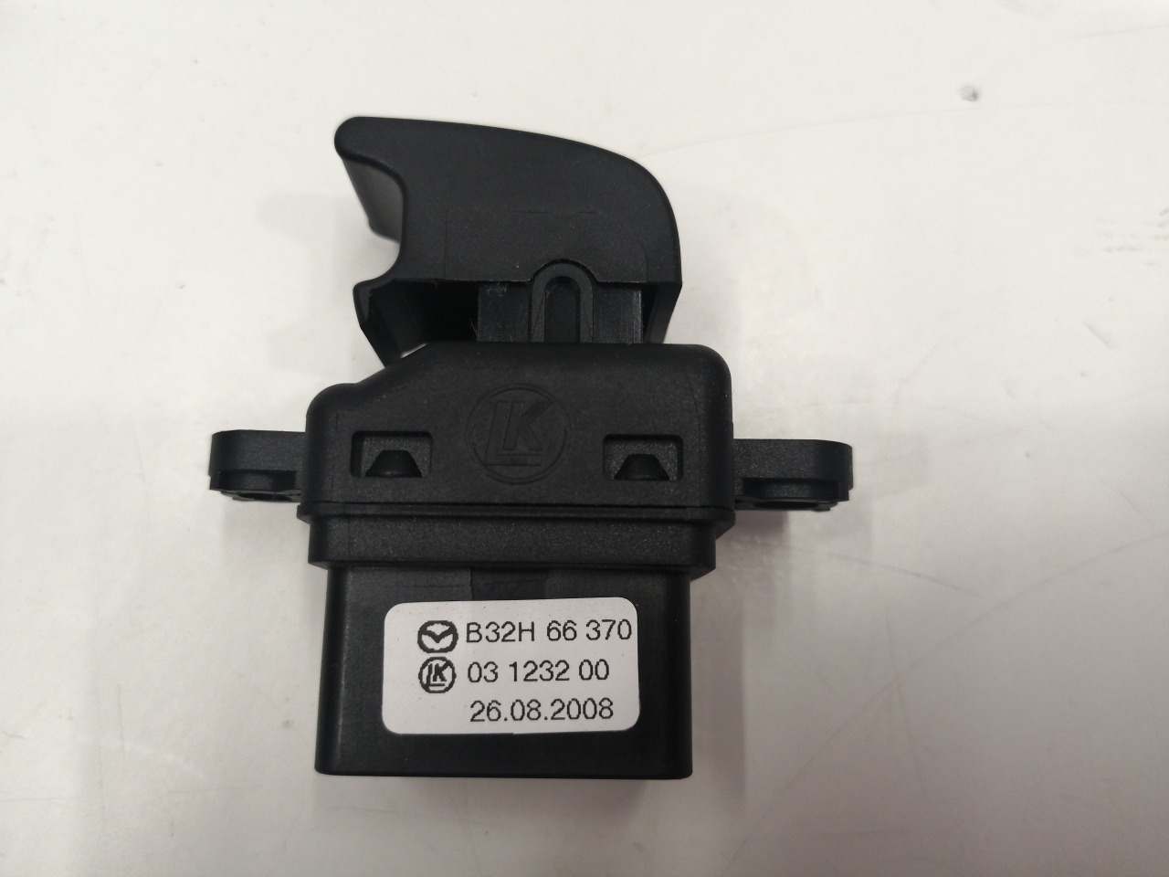 Кнопка стеклоподъемника, 500 рублей, Красноярск