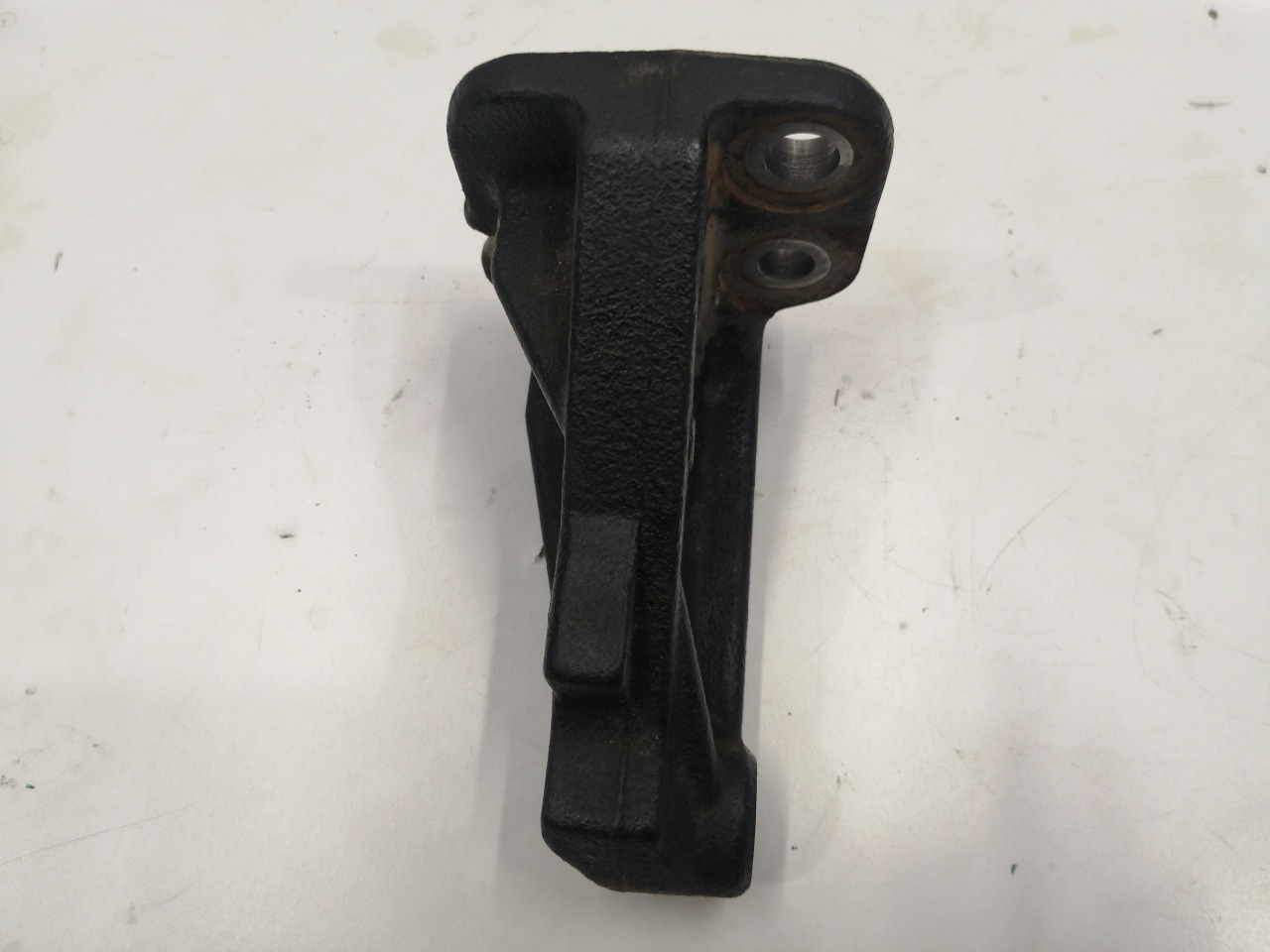 Кронштейн выпускного коллектора, 1000 рублей, Красноярск