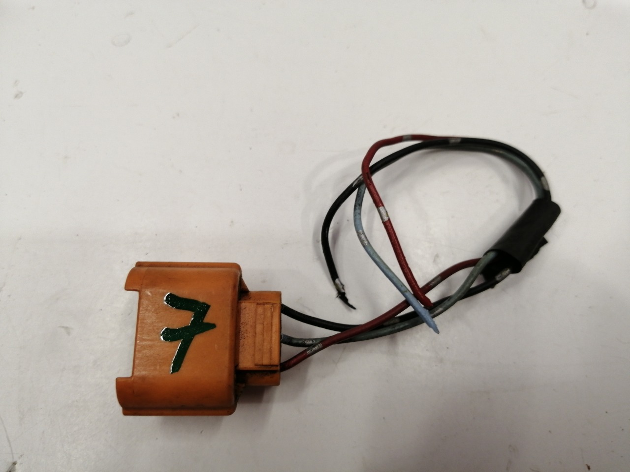 Разъем корректора фары, 600 рублей, Красноярск