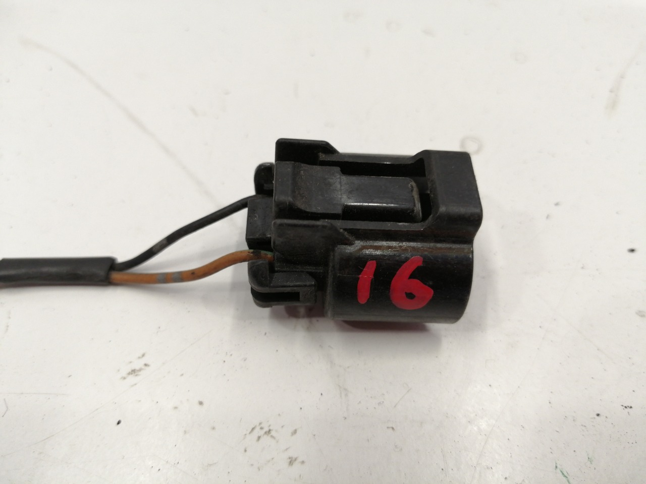 Разъем лампы, 600 рублей, Красноярск