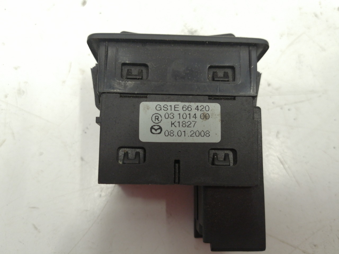 кнопка обогрева сиденья, 1200 рублей, Красноярск