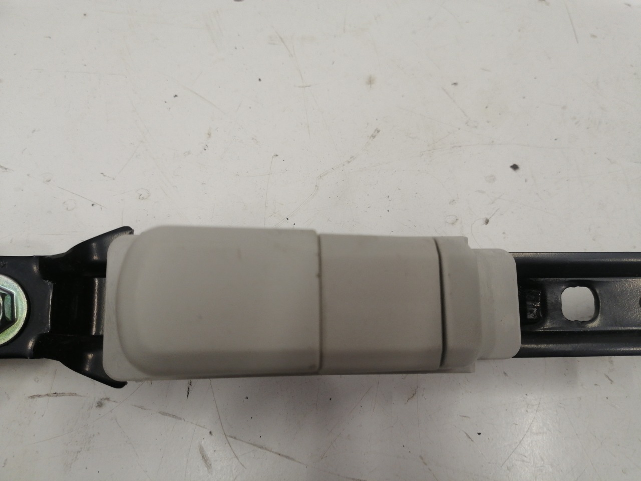 Регулировочный механизм ремня безопасности, 1000 рублей, Красноярск