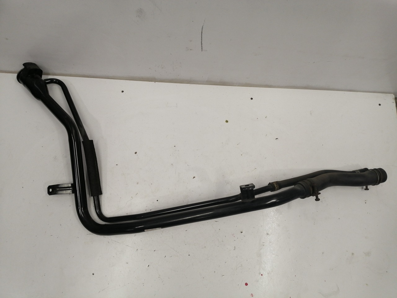 Горловина топливного бака, 2400 рублей, Красноярск