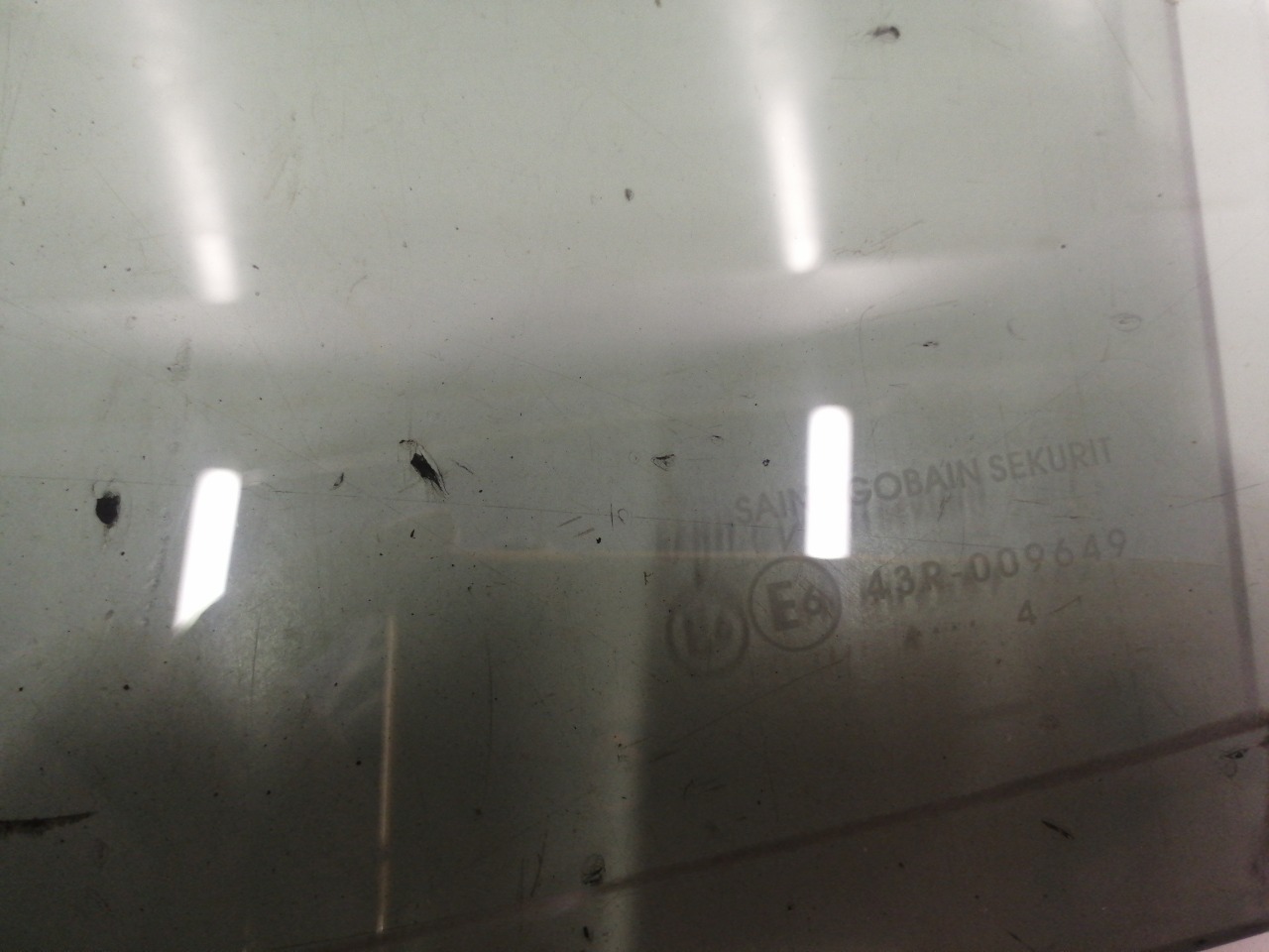 Стекло двери, 1800 рублей, Красноярск